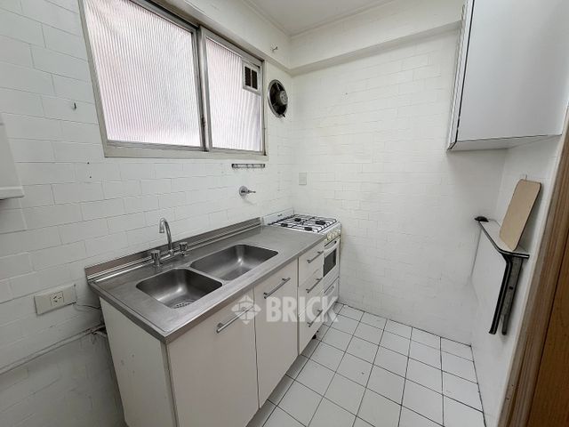 CHARCAS al 3100 Piso 8 22