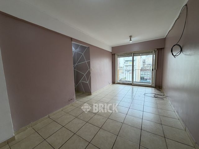 TUCUMAN al 2200 Piso 5 1