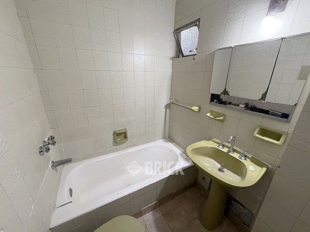 TUCUMAN al 2200 Piso 5 13