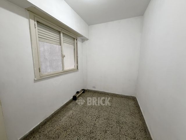 TUCUMAN al 2200 Piso 5 25