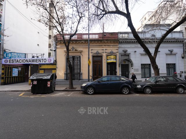 SARANDI al 100 Piso PB 21