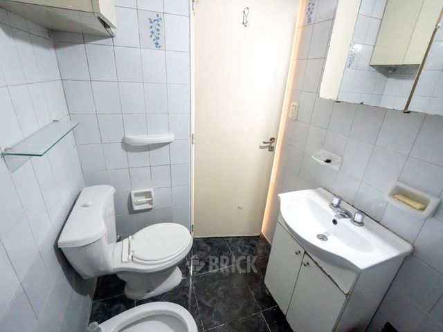 AVELLANEDA, AV. al 1800 Piso 13 10