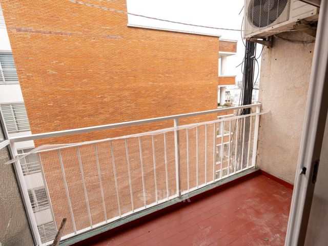 AVELLANEDA, AV. al 1800 Piso 13 3