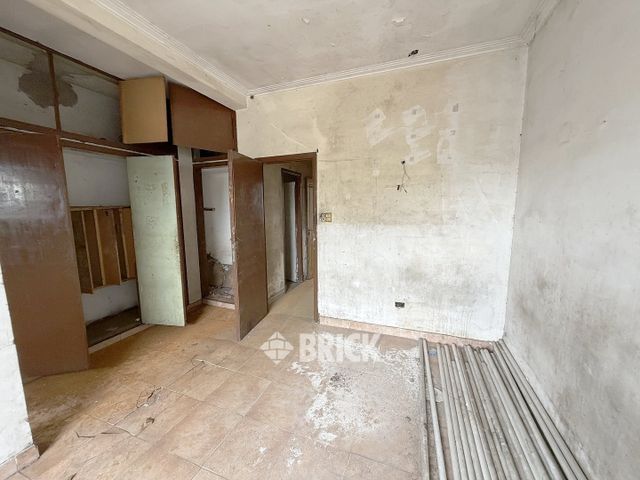 YRIGOYEN, HIPOLITO, AV. al 8200 63