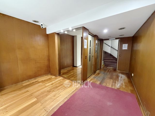 JUNIN al 600 Piso 6 18