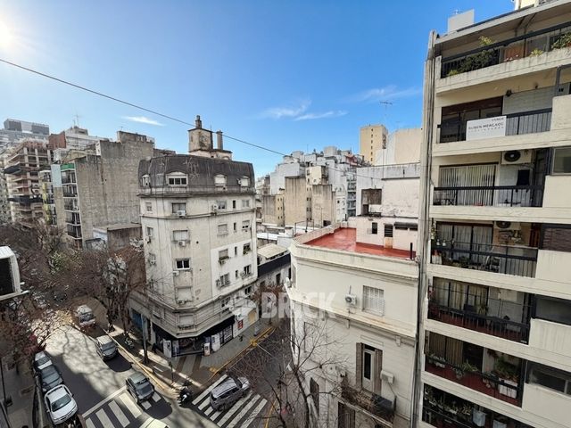 JUNIN al 600 Piso 6 5
