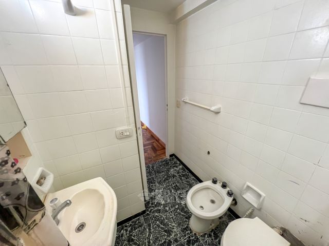 LARREA al 900 Piso 13 12