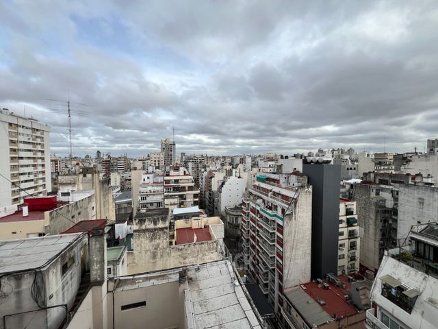 LARREA al 900 Piso 13 4