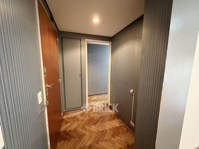 PARAGUAY al 2300 Piso 7 32