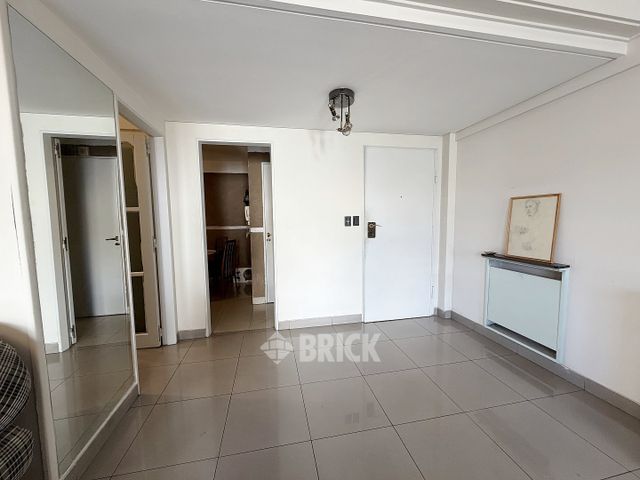 MONTES DE OCA, AV. al 400 Piso 2 11
