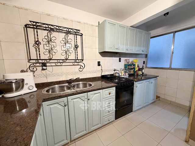MONTES DE OCA, AV. al 400 Piso 2 22