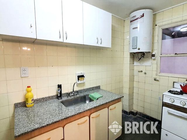 ALVEAR, MARCELO T. DE al 1900 Piso 1 13