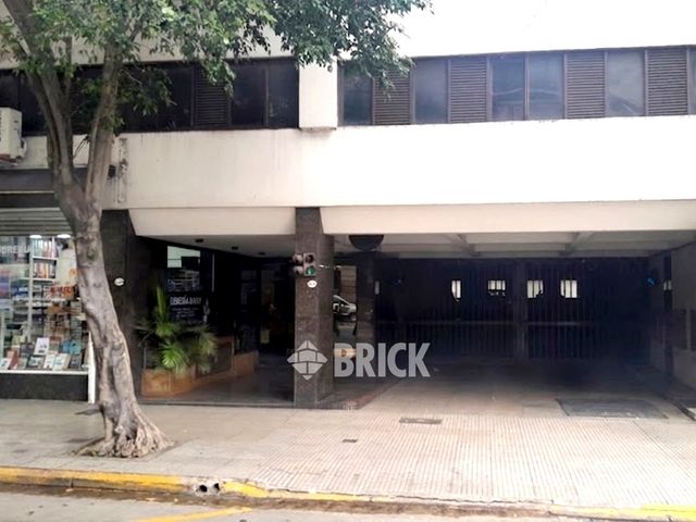 LAS HERAS, AV. al 2400 Piso 3 15