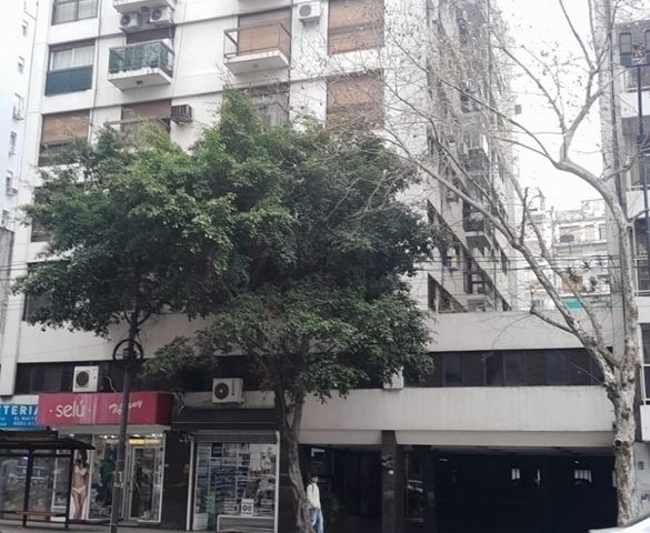 LAS HERAS, AV. al 2400 Piso 3 16