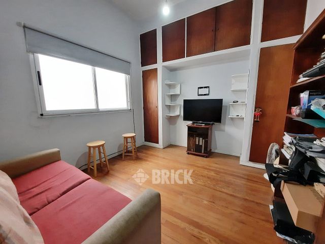 BELGRANO, AV. al 1800 Piso 3 1