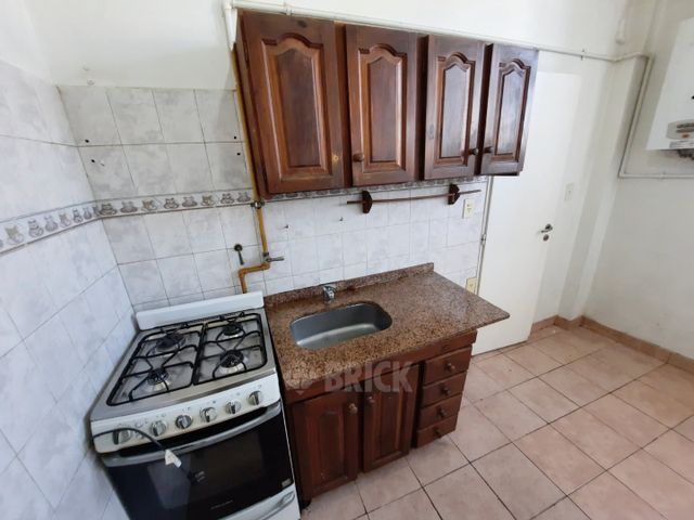 TUCUMAN al 2600 Piso 5 16