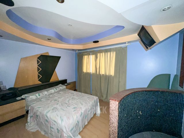 CASTRO BARROS, AV. al 0 11