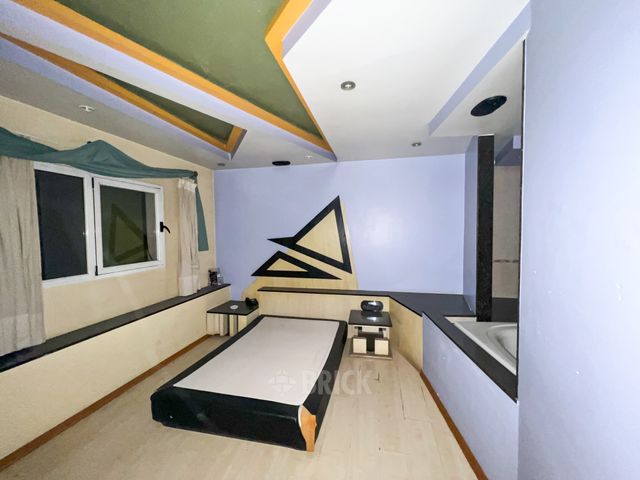 CASTRO BARROS, AV. al 0 23