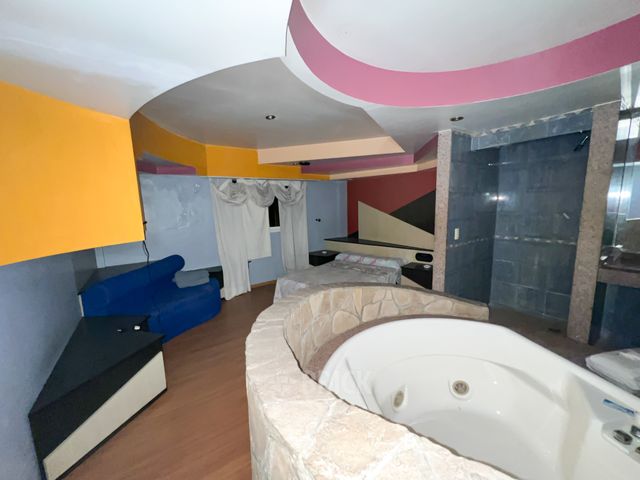 CASTRO BARROS, AV. al 0 5