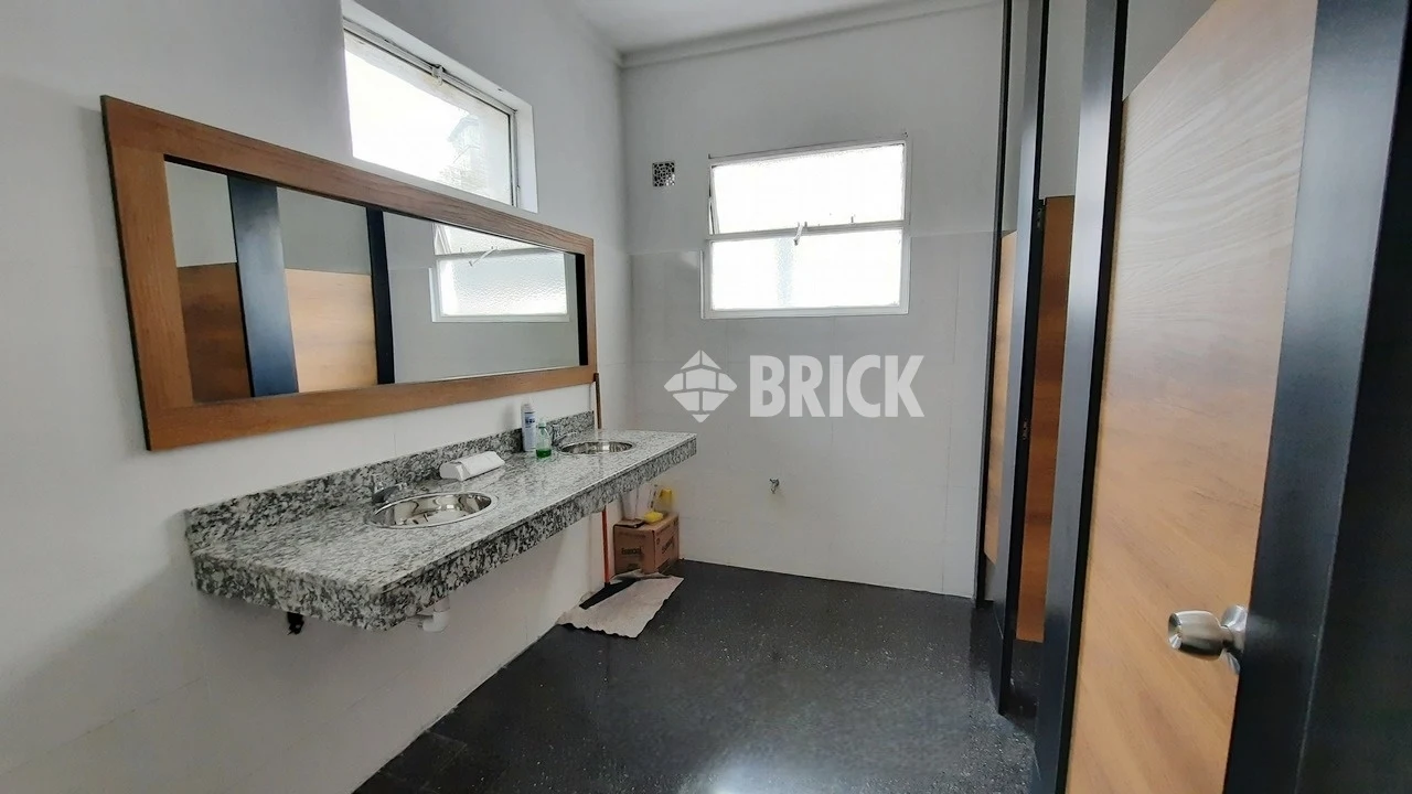 MITRE, BARTOLOME al 600 Piso 7 28