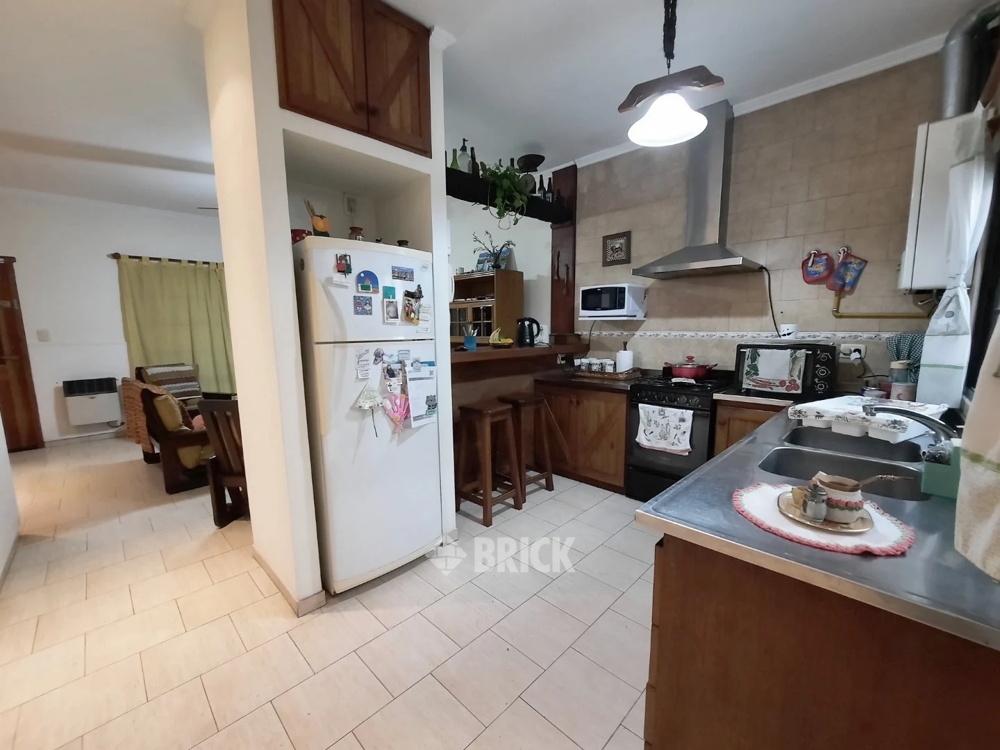 PERON, EVA, AV. al 2700 4