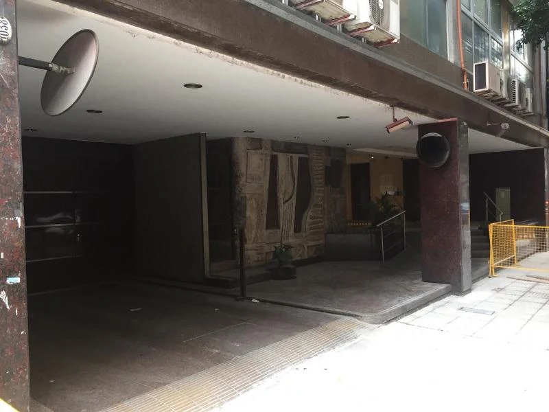 URIBURU JOSE E., PRES. al 1000 Piso 5° Sub. Nº 9 1