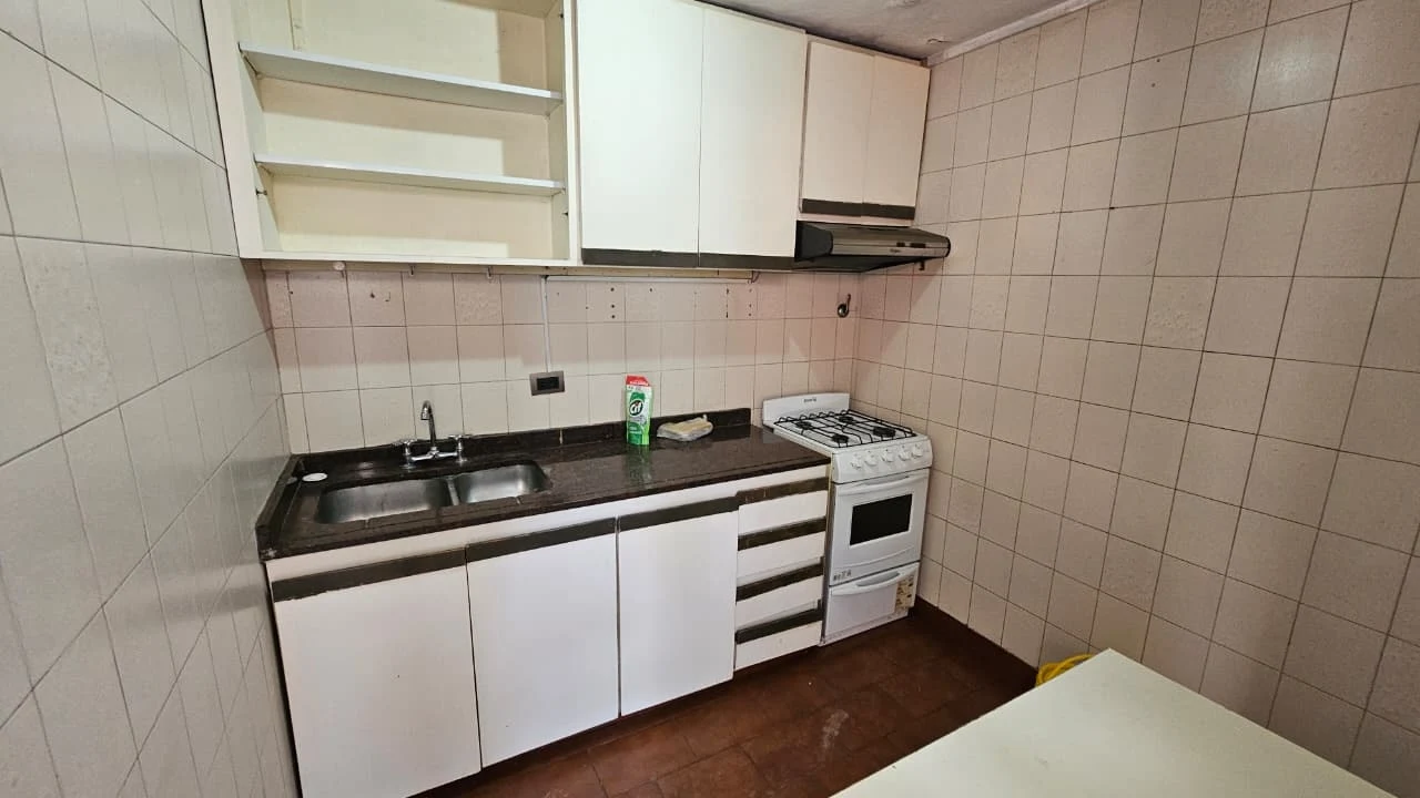 BASAVILBASO al 1900 Piso 1 16