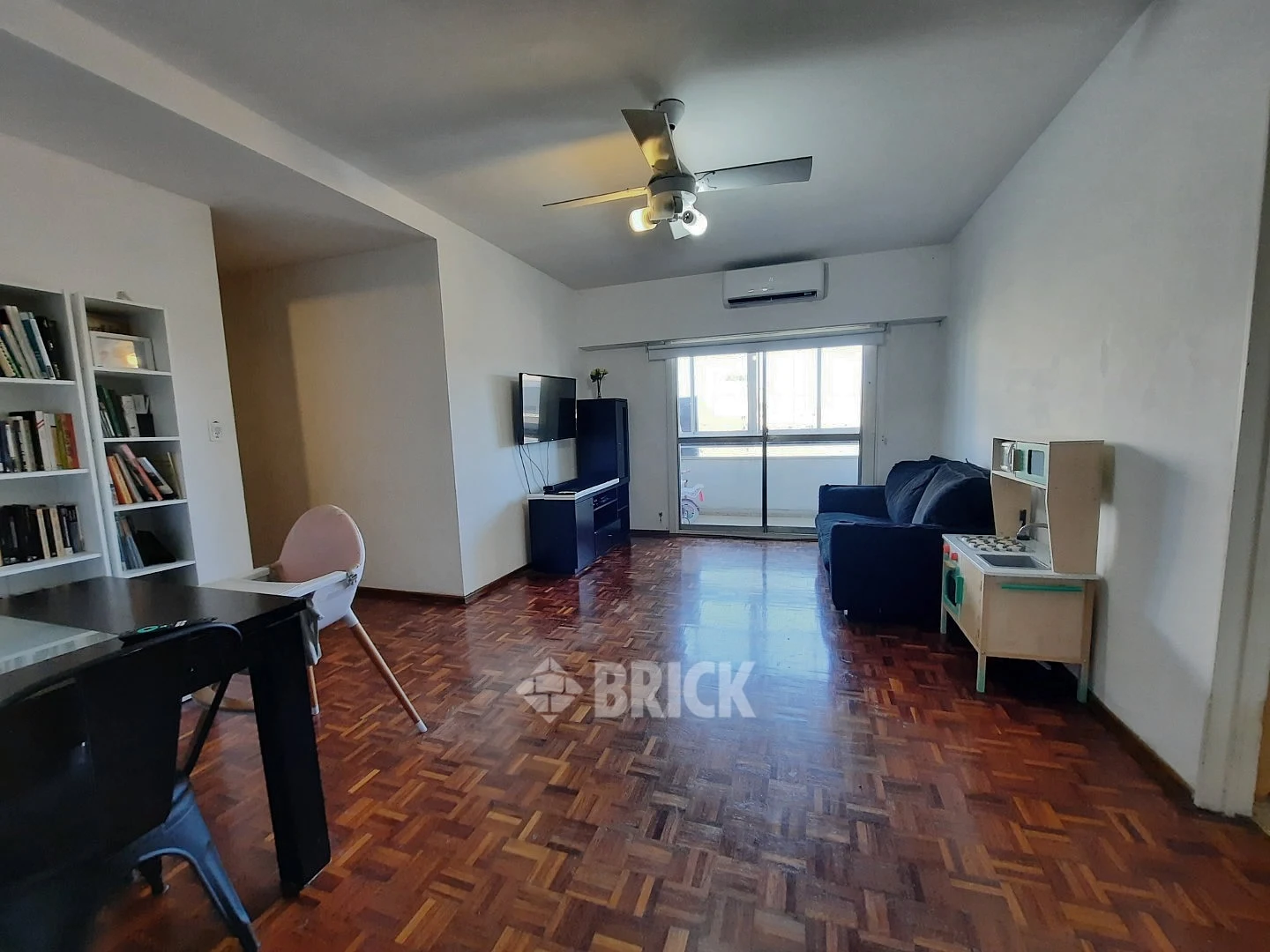 DUMONT, SANTOS al 3300 Piso 8 1