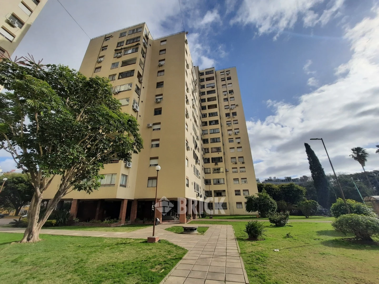 DUMONT, SANTOS al 3300 Piso 8 40