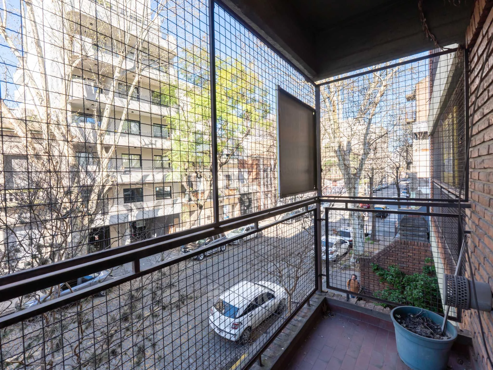 REPETTO, NICOLAS, DR. al 400 Piso 1° Y 2° 30