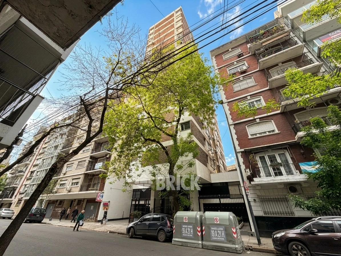 PARAGUAY al 2500 Piso 1 26