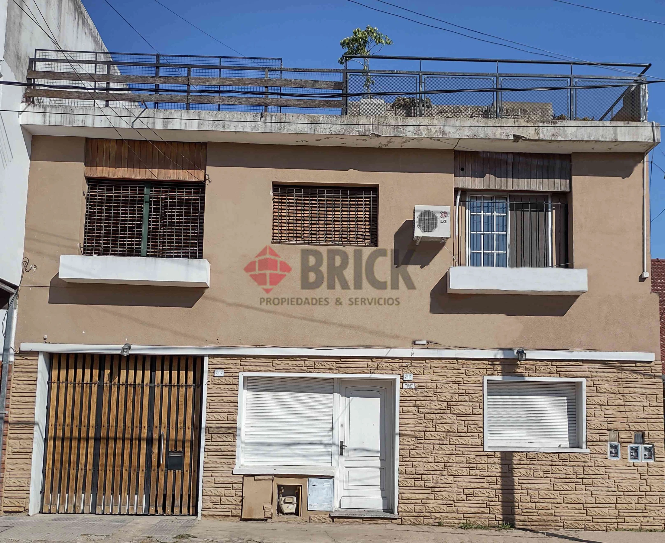 ENTRE RIOS al 2500 Piso 1 1