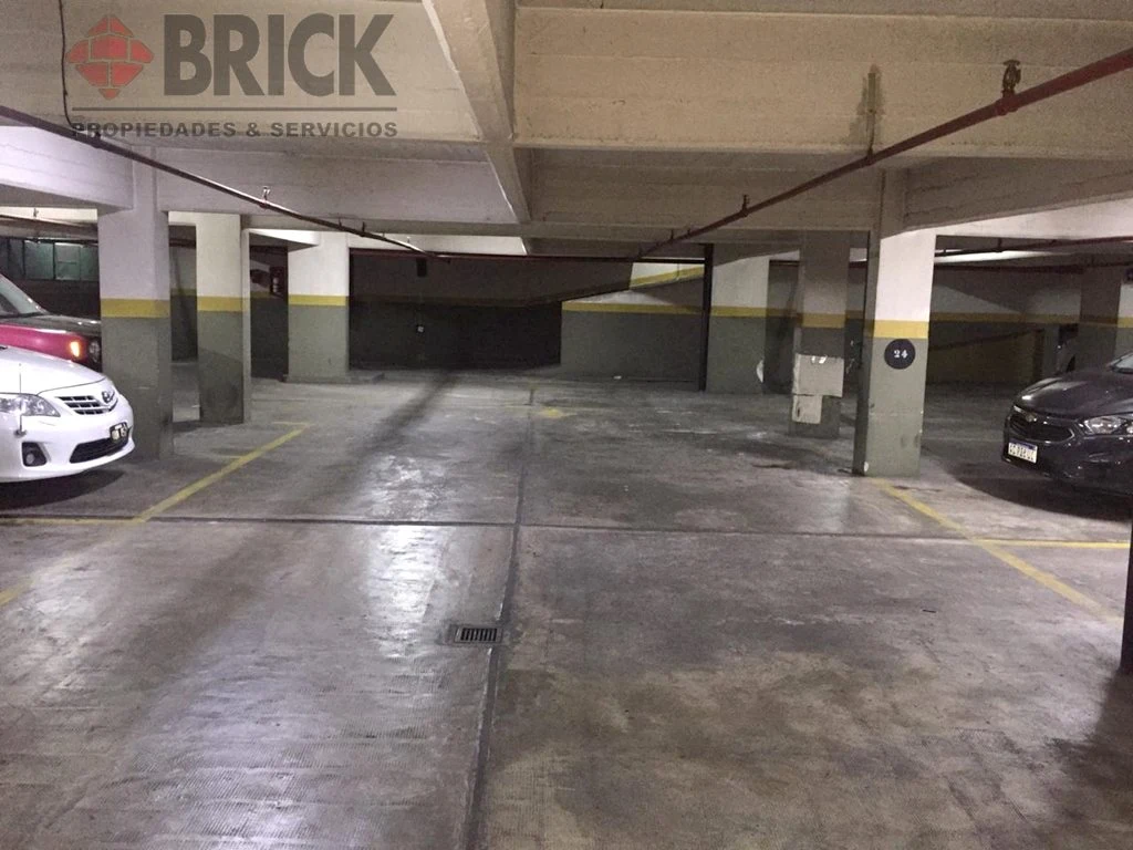ESMERALDA al 800 Piso 9 8