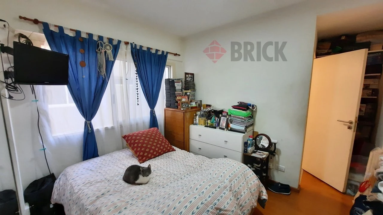 BOGOTA al 1600 Piso 4 9