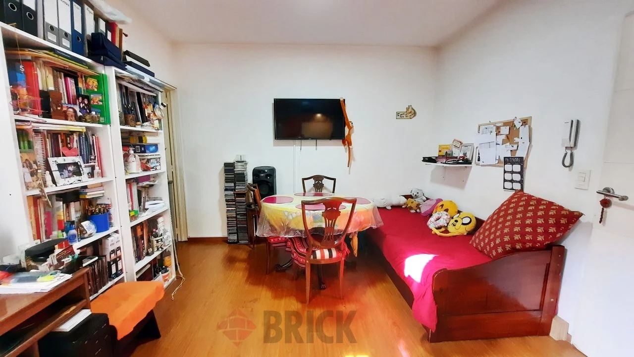BOGOTA al 1600 Piso 4 1