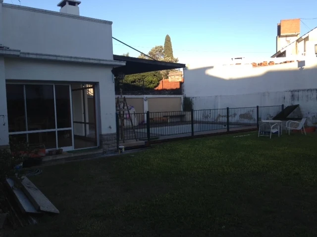 YRIGOYEN, HIPOLITO, AV. al 10000 15