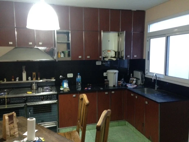 YRIGOYEN, HIPOLITO, AV. al 10000 2