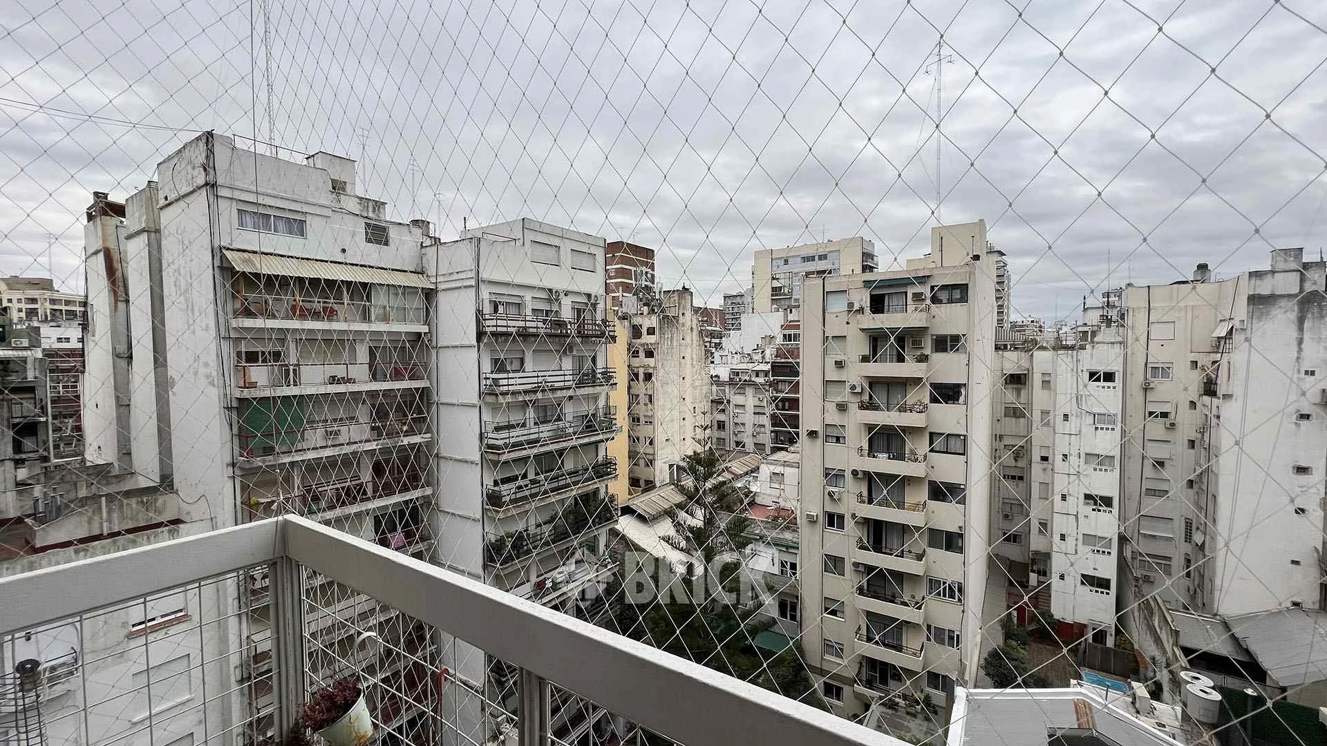 DIAZ, CNEL. AV. al 2300 Piso 8 4