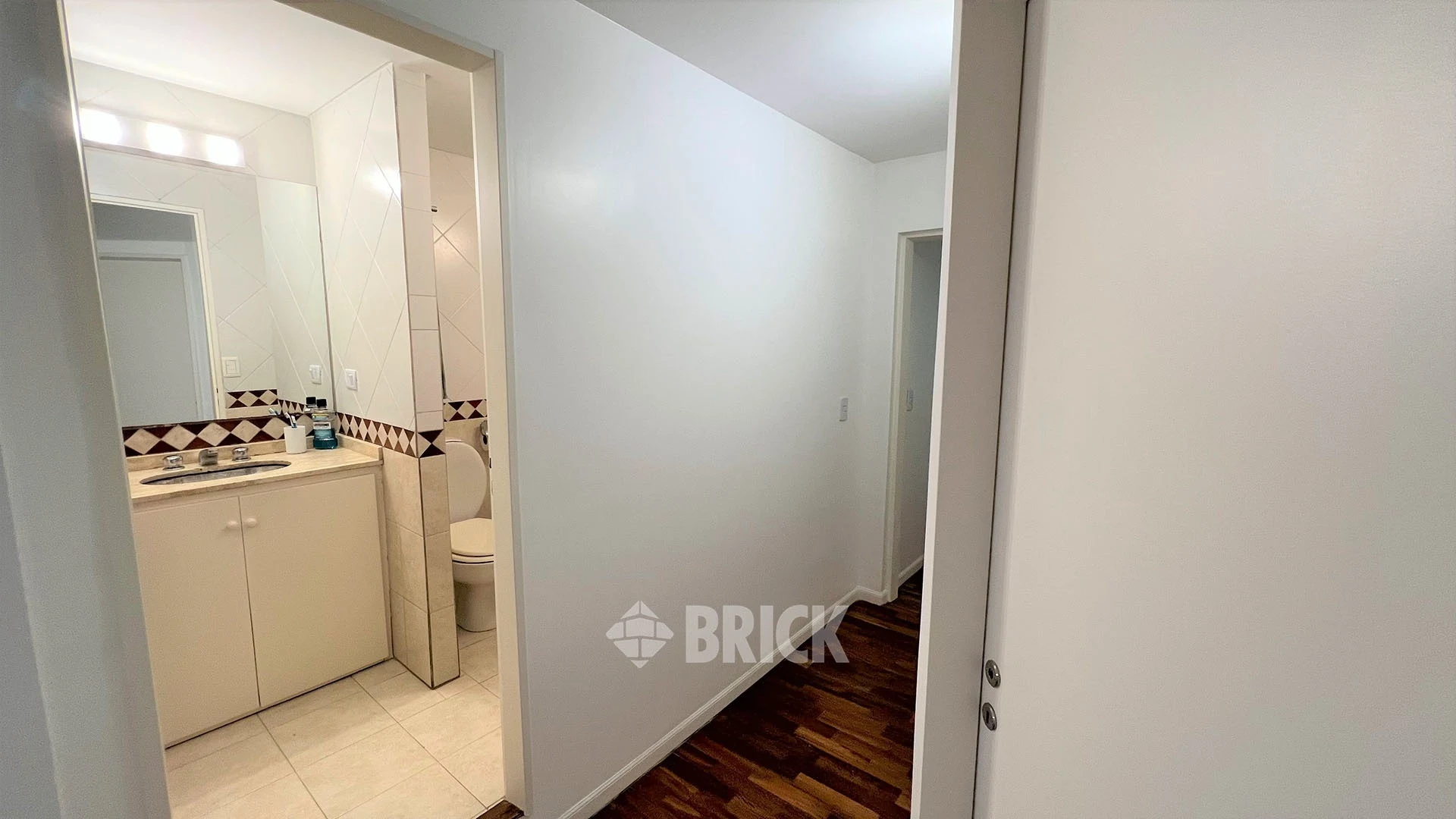 JUNCAL al 2700 Piso PB 19