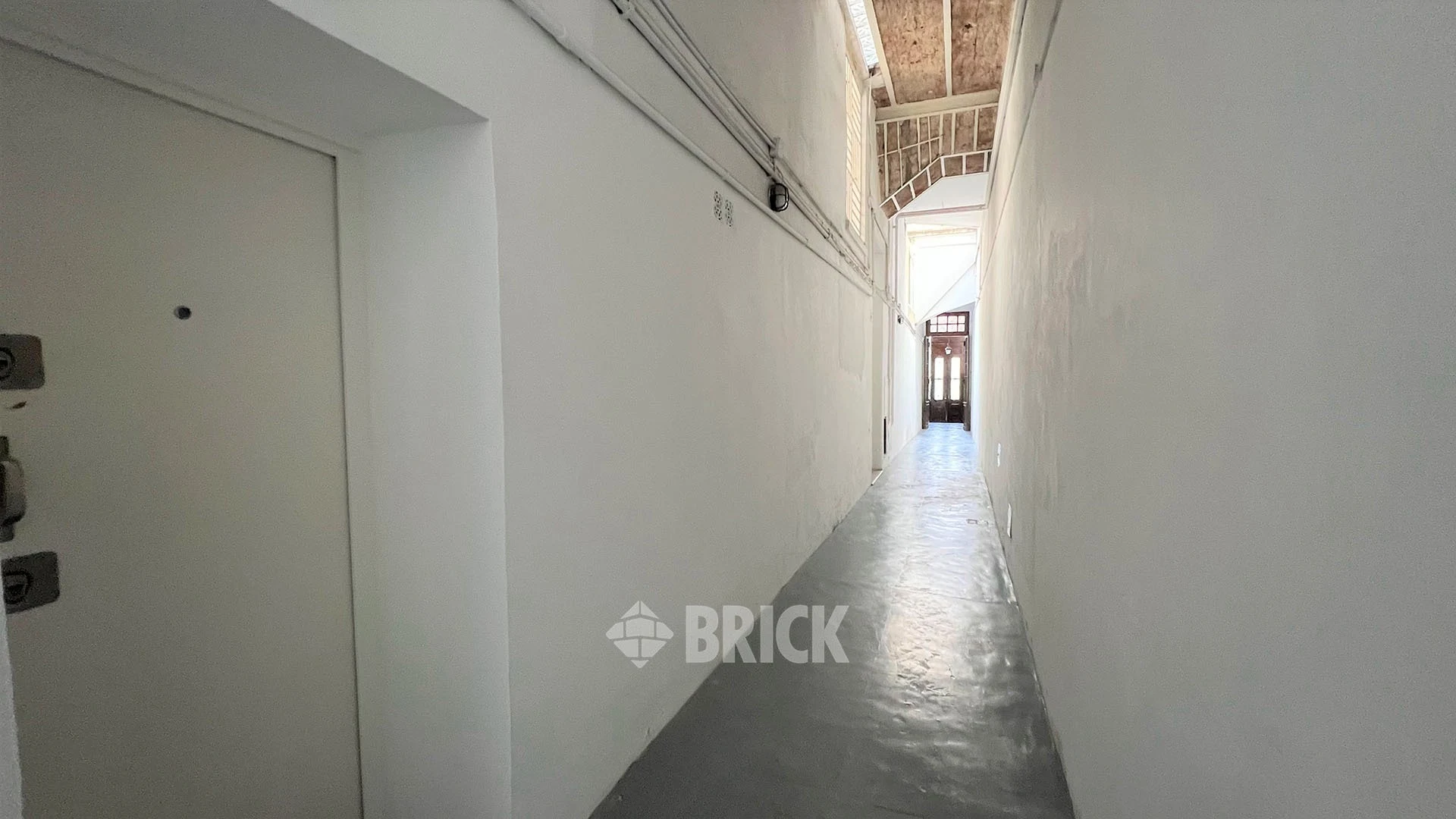 JUNCAL al 2700 Piso PB 31
