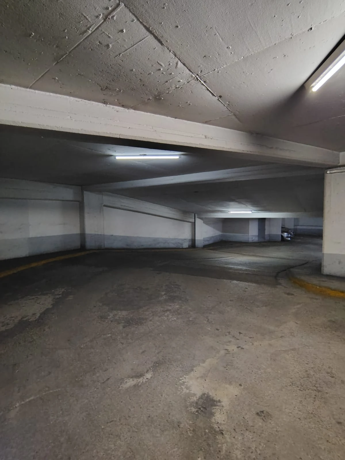 RIVADAVIA AV. al 900 Piso 4 Nº 223 4