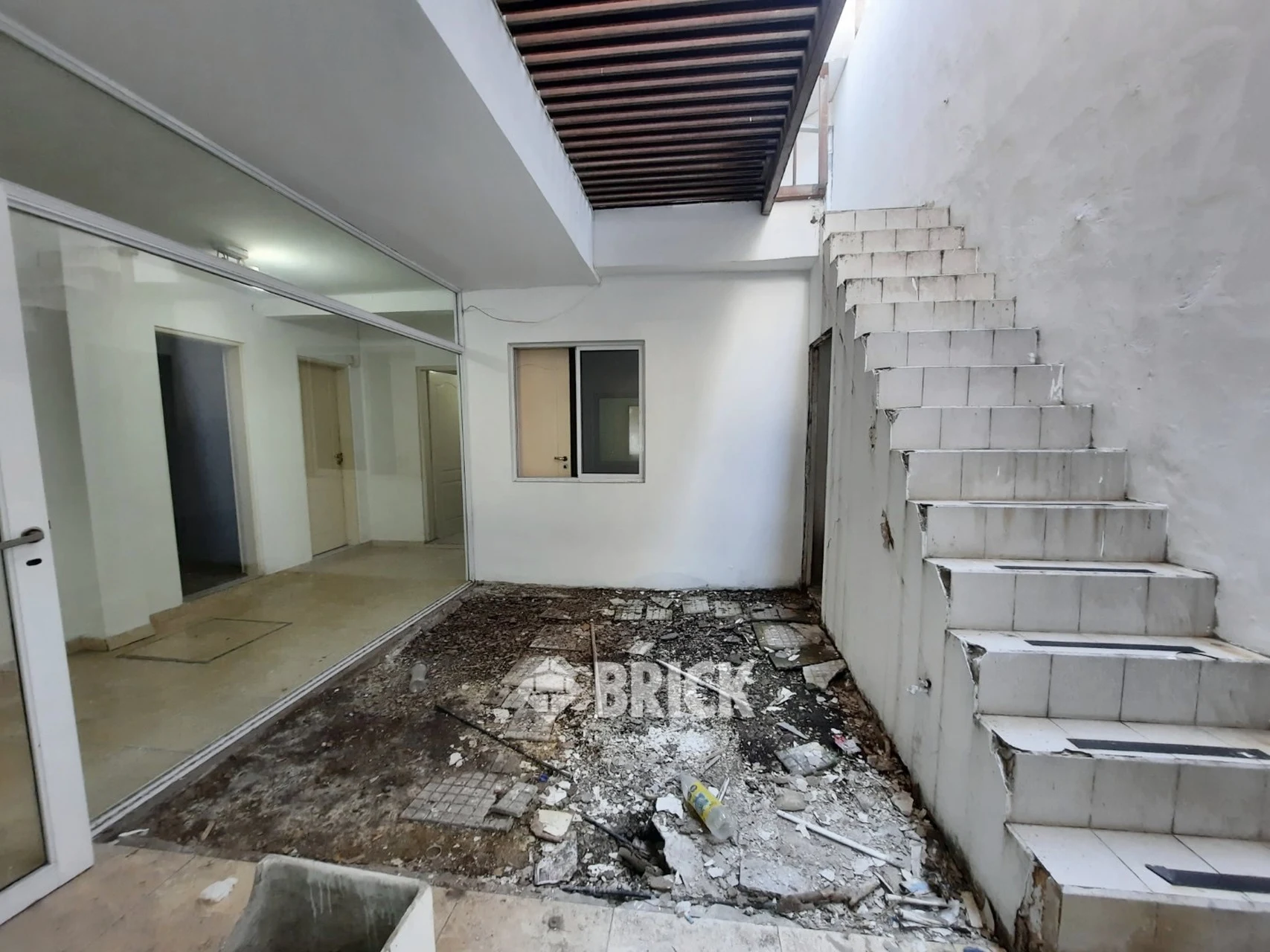 CALVO, CARLOS al 1100 23