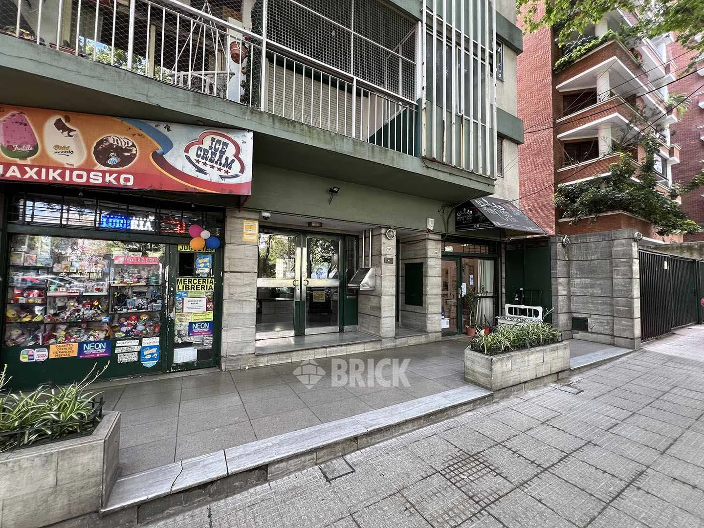 AVELLANEDA AV. al 1800 Piso 5 12