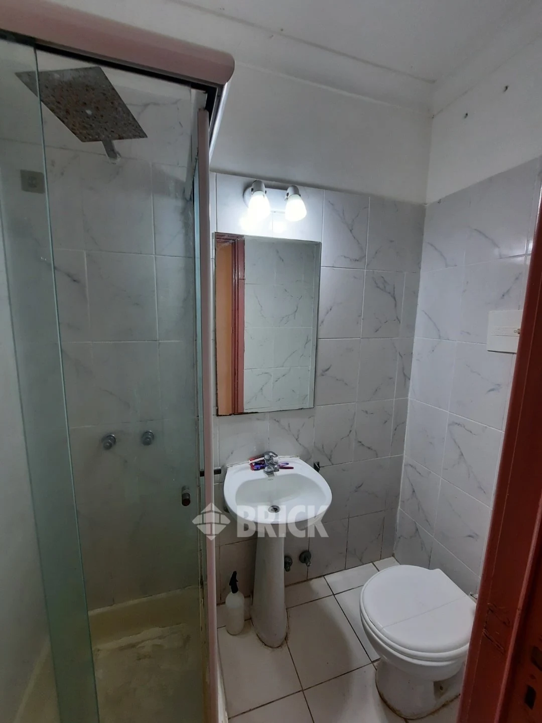 CORDOBA, AV. al 2400 Piso 1 8