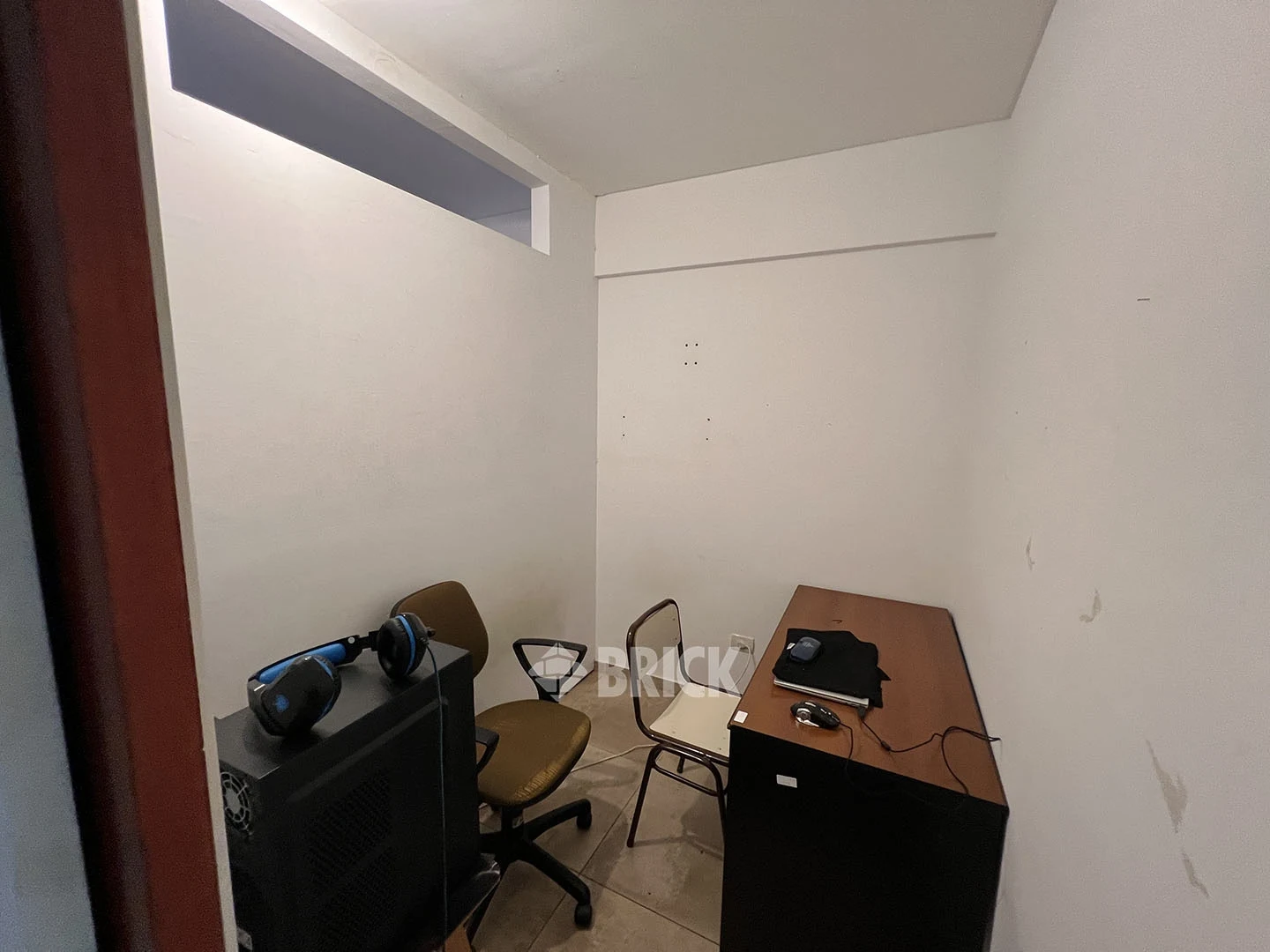 ARANGUREN, JUAN F., DR. al 1800 Piso 1 15