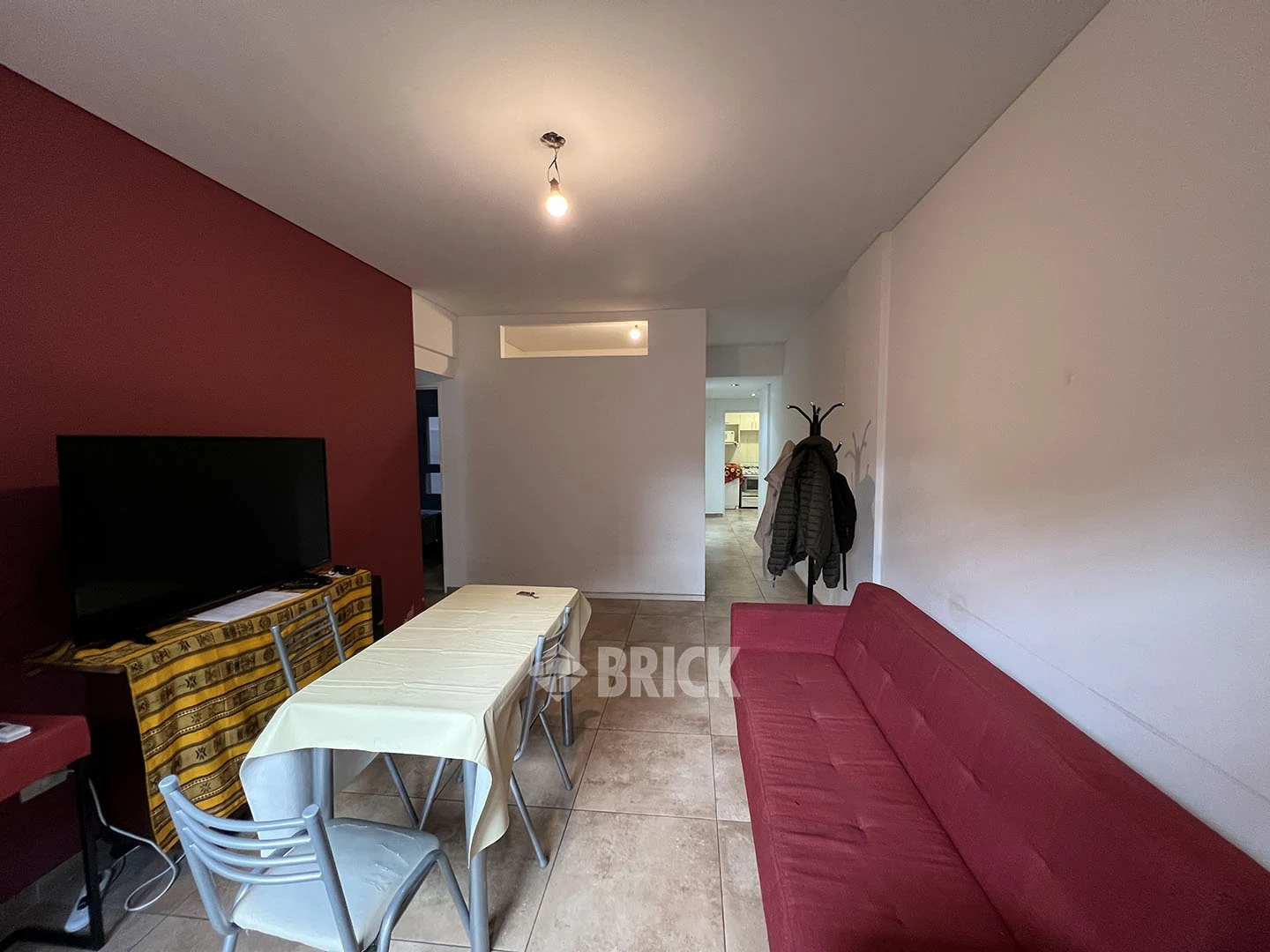 ARANGUREN, JUAN F., DR. al 1800 Piso 1 3