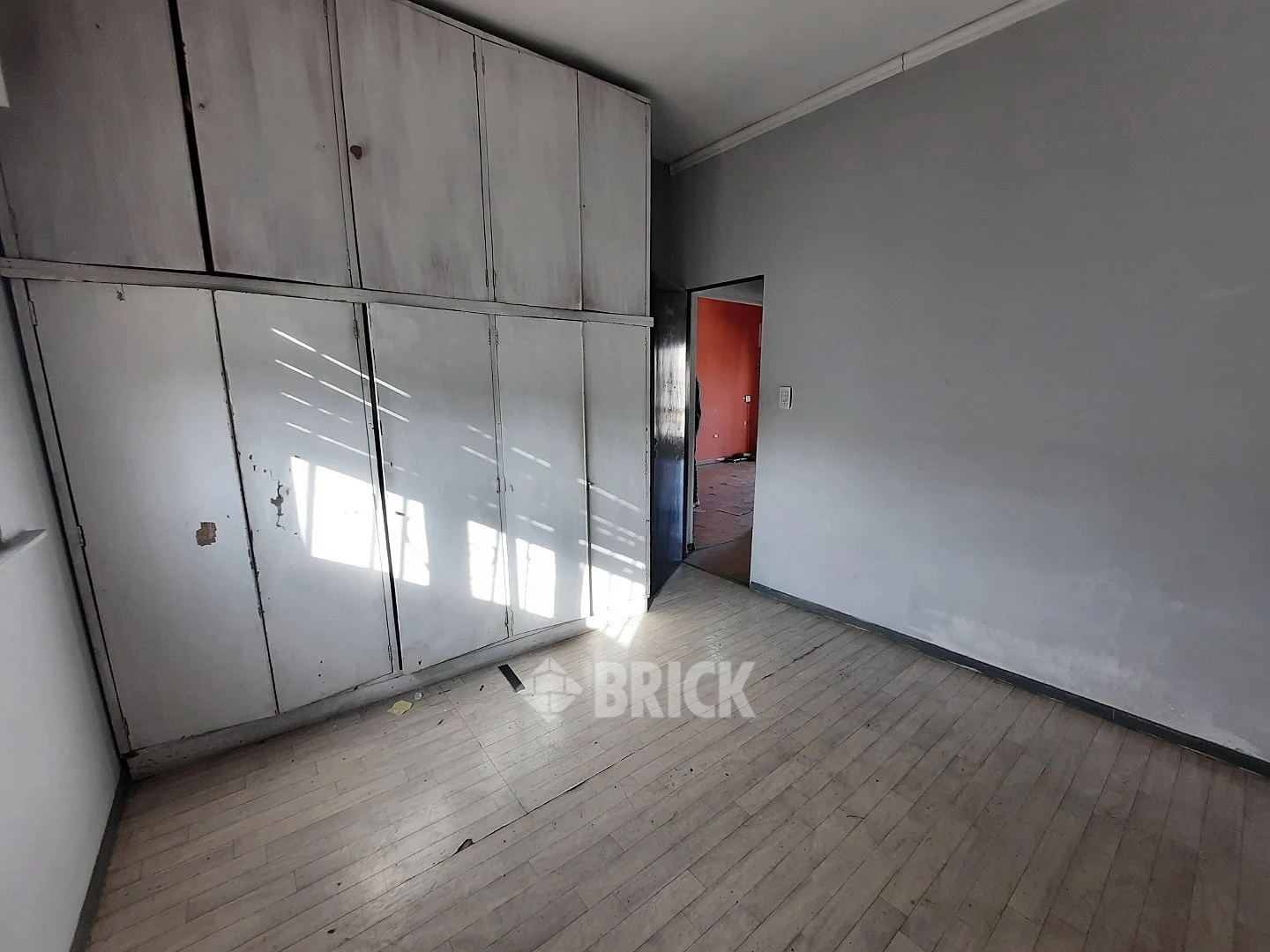LAMADRID, AV. al 1600 42