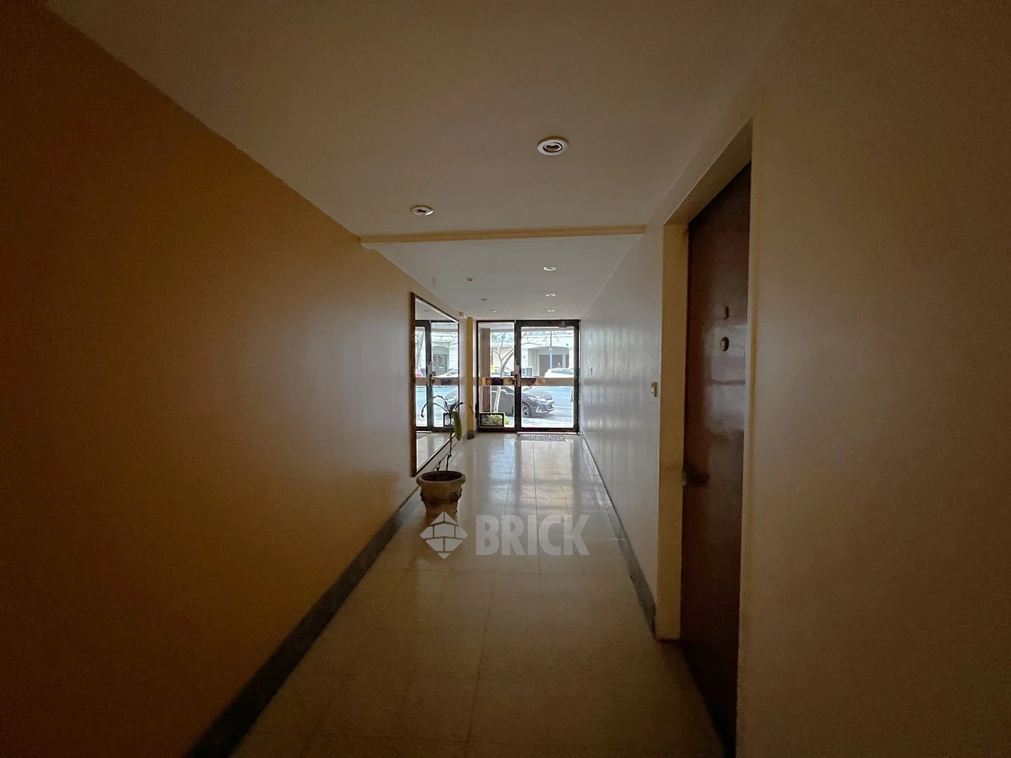 ALBERDI, JUAN BAUTISTA AV. al 800 Piso 7 11