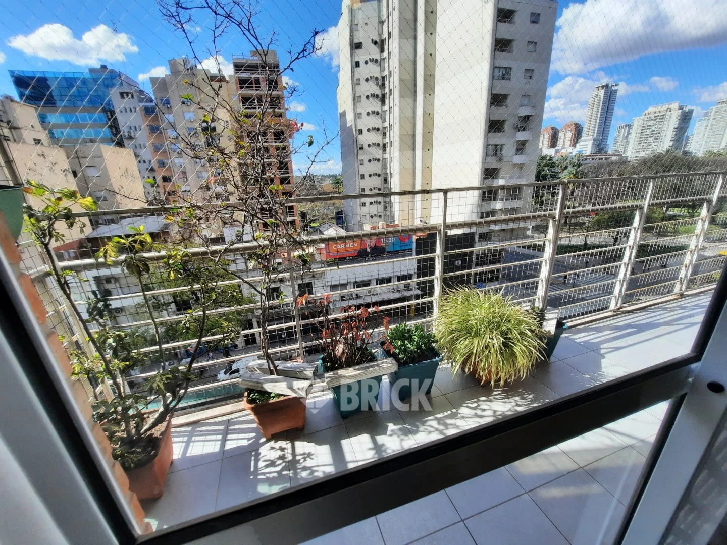 SANTA FE AV. al 4900 Piso 6 13