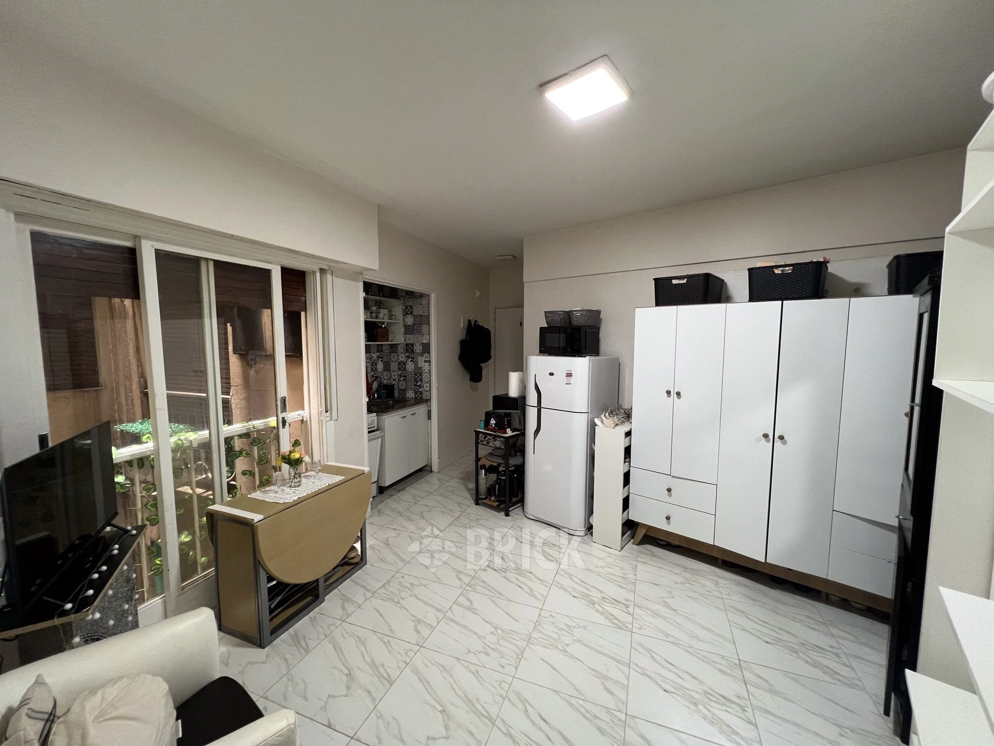 PERON, EVA, AV. al 1500 Piso 5 1